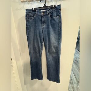 Levi's Women's Straight Leg Blue Jeans